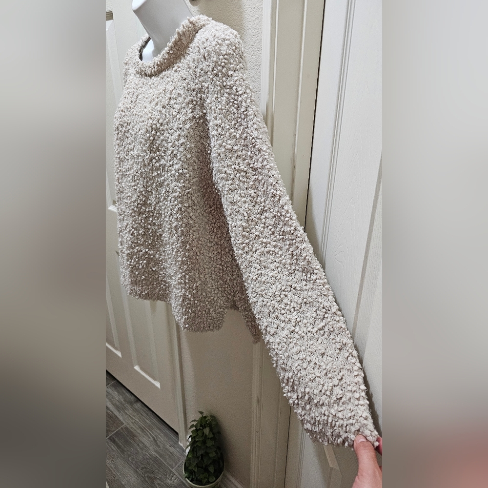Hippie Rose Cream Textured Cropped Sweater Size XL EUC - Picture 4 of 12